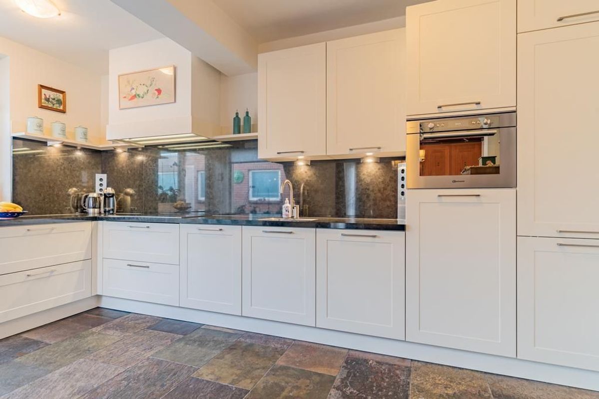 Doctor Schaepmanstraat 7 Photo Blur 5