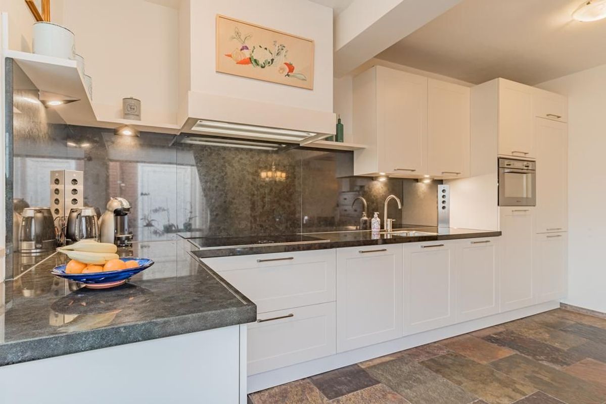 Doctor Schaepmanstraat 7 Photo Blur 7