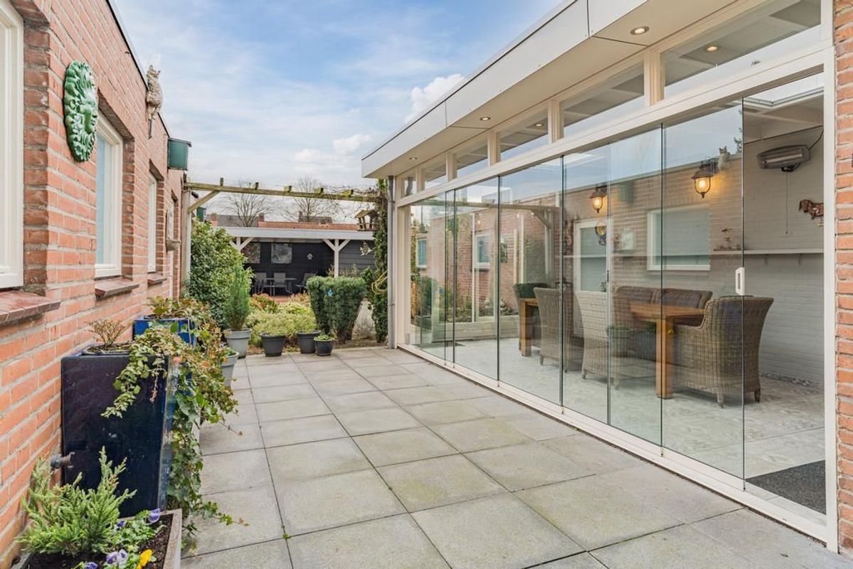 Doctor Schaepmanstraat 7 Photo Blur 28