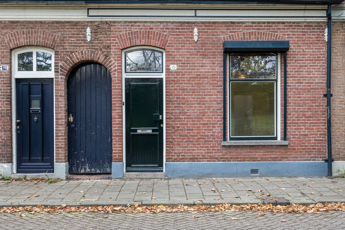 Zuid-Oosterstraat 15 Photo Blur 42