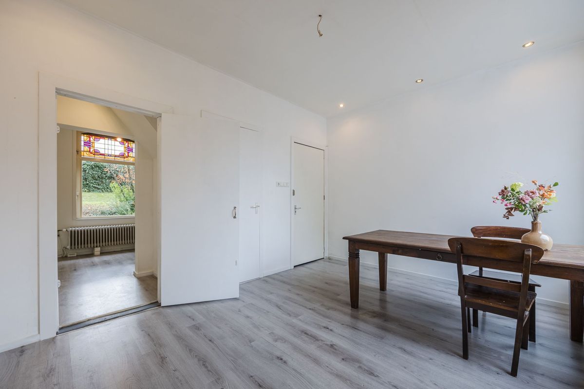 Zuid-Oosterstraat 15 Photo Blur 1