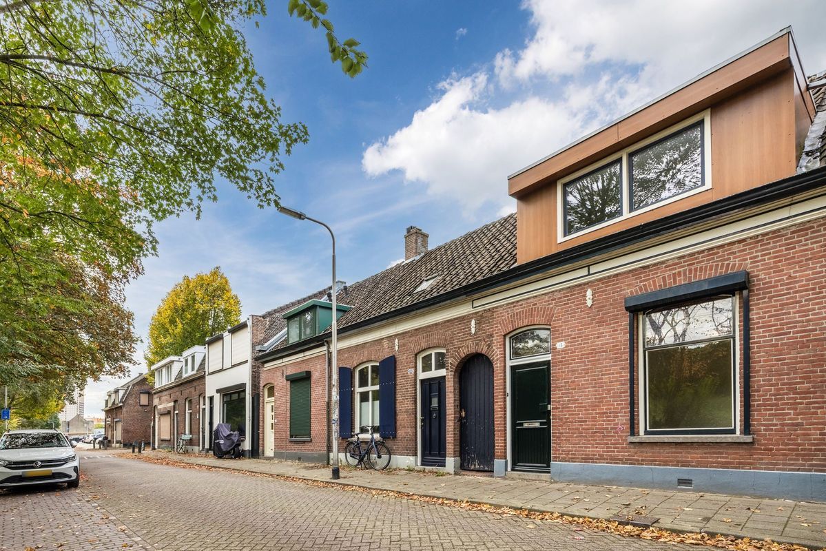 Zuid-Oosterstraat 15 Photo Blur 40
