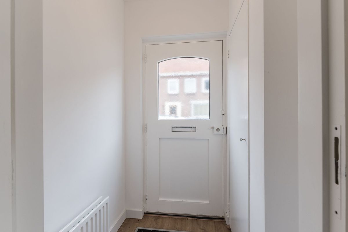 Melis Stokestraat 18 Photo Blur 7