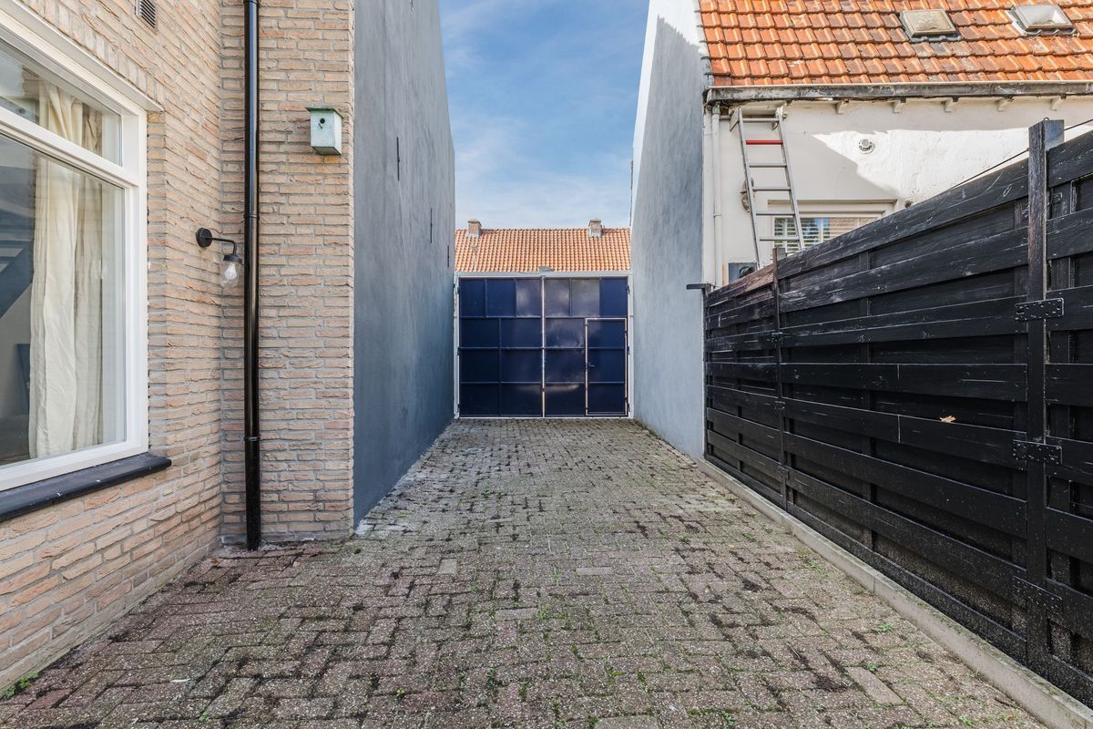 Melis Stokestraat 18 Photo Blur 22