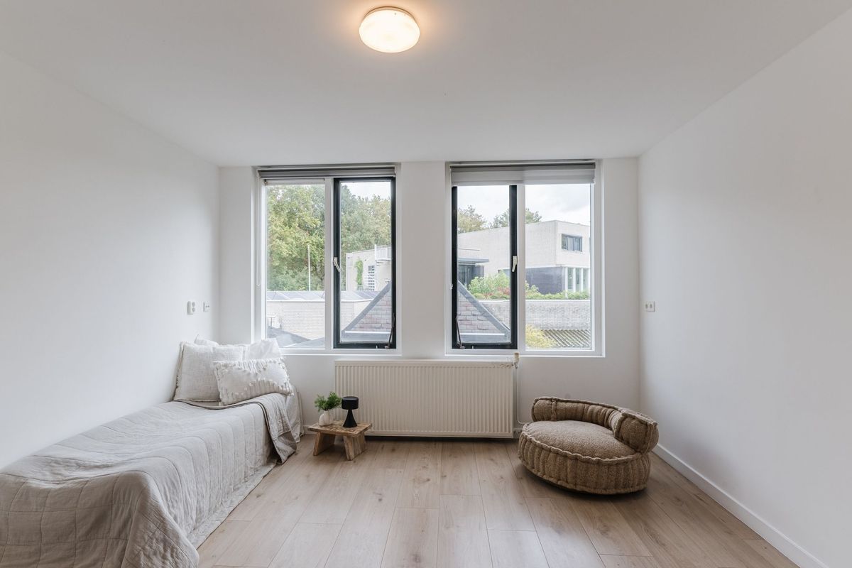 Melis Stokestraat 18 Photo Blur 15