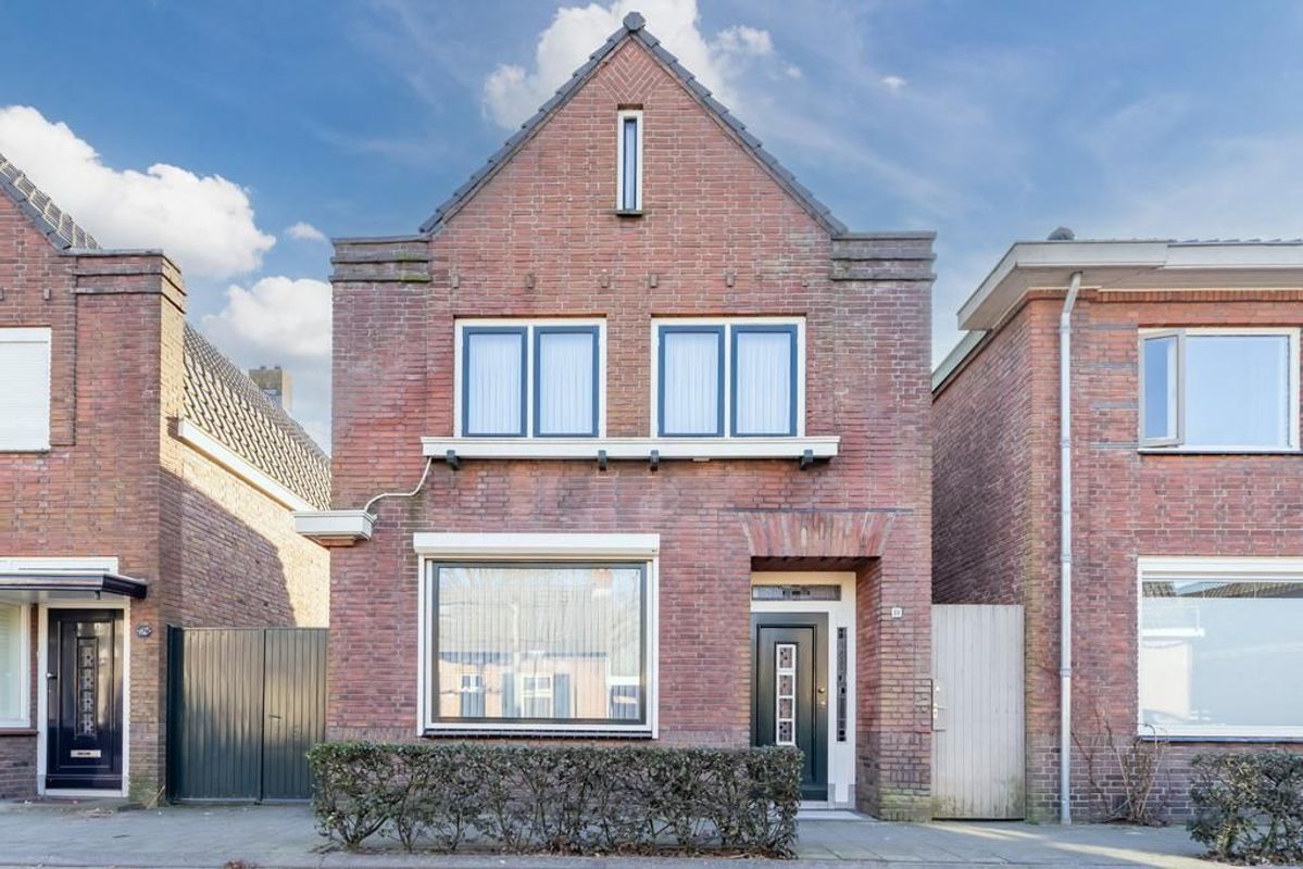 Gerardus Majellastraat 60 Photo Blur 54