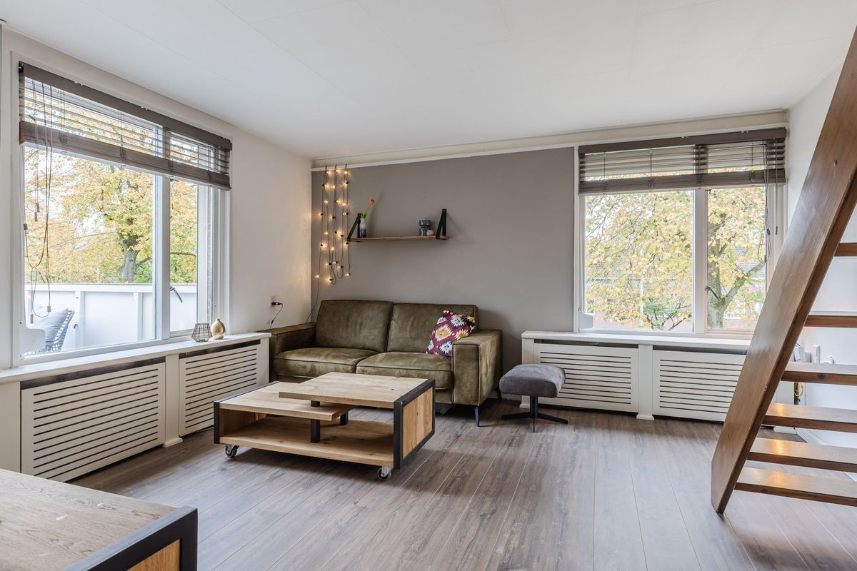 Looiersveld 24 Photo Blur 1