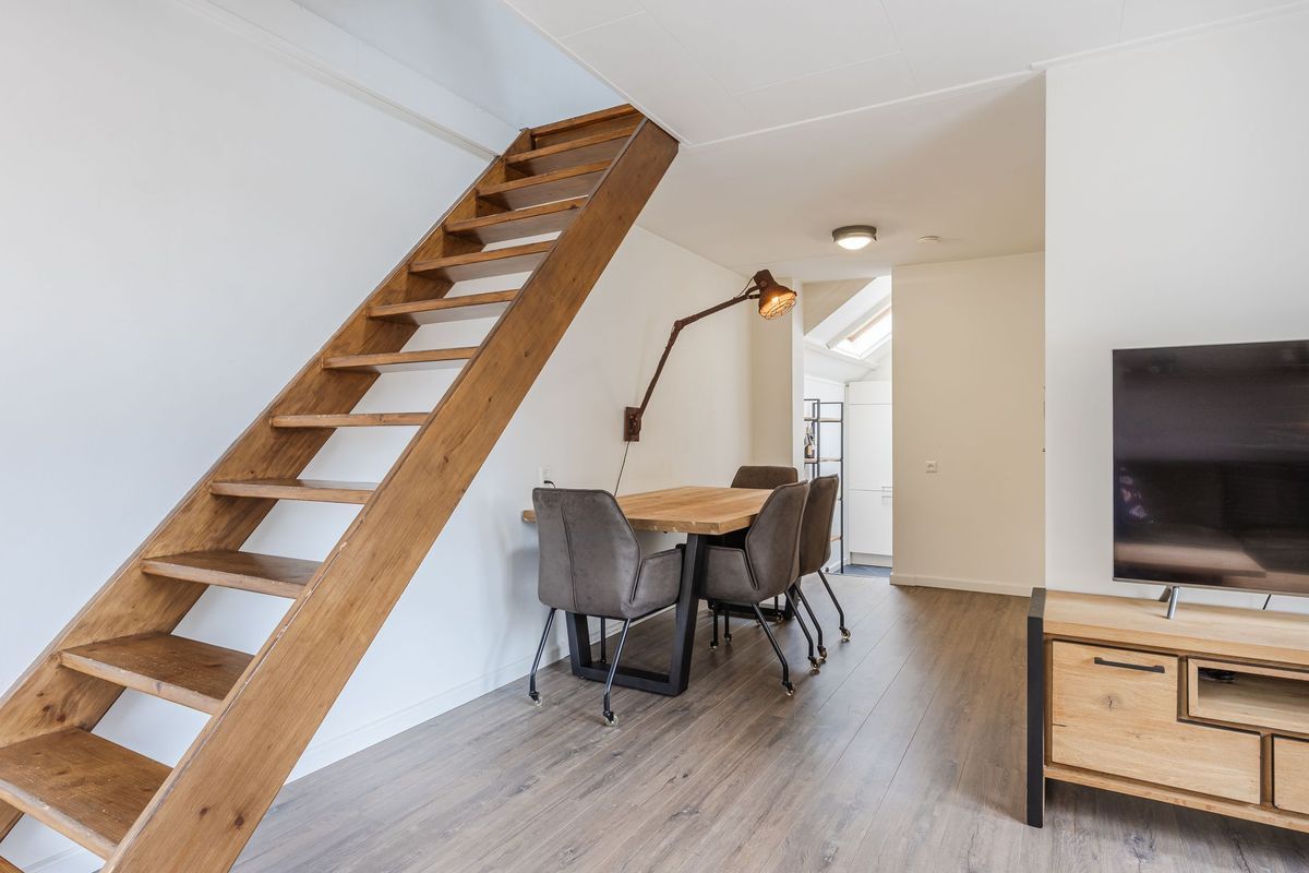 Looiersveld 24 Photo Blur 2