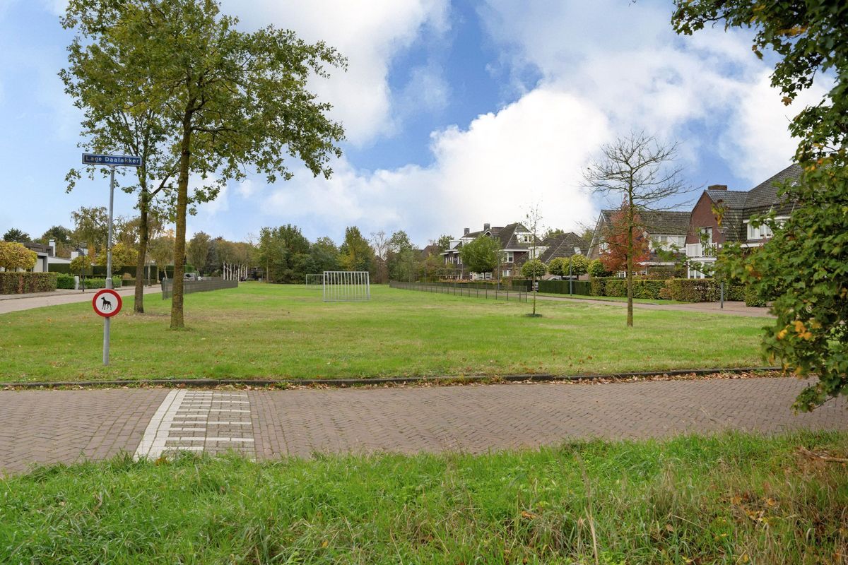 Lage Daalakker 8 Photo Blur 42