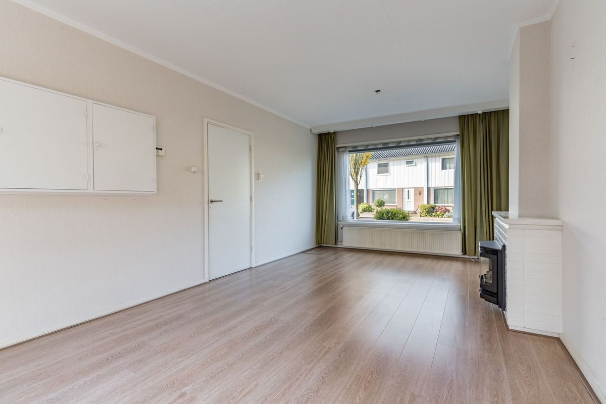 Wisse 14 Photo Blur 1