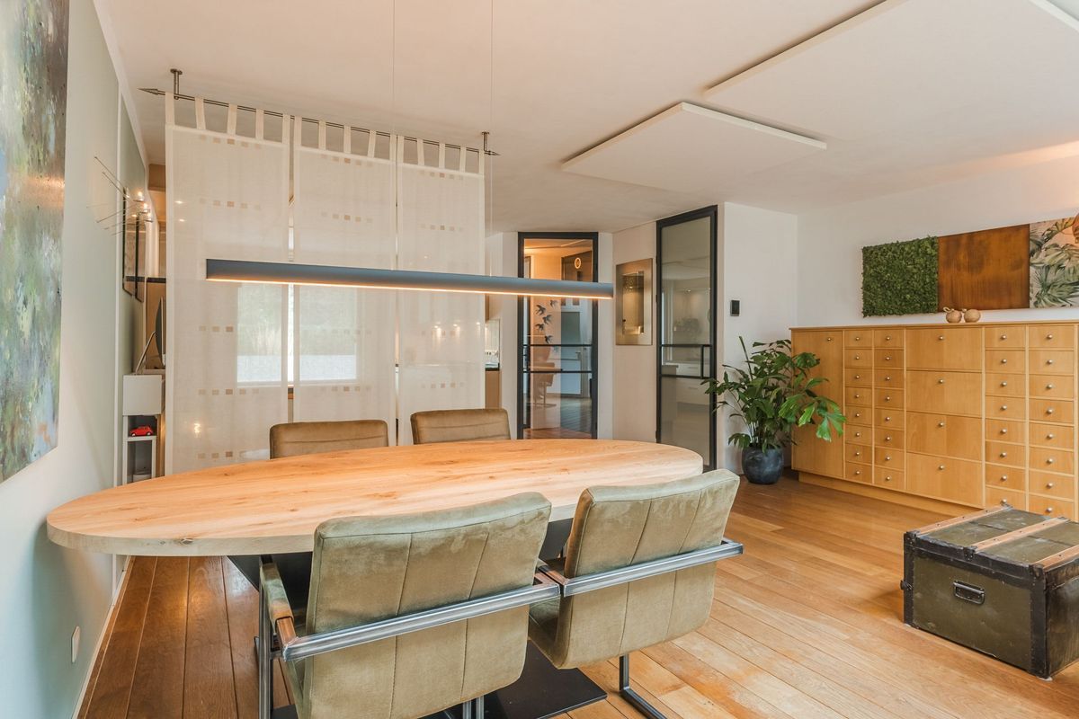 Aragorn 27 Photo Blur 16