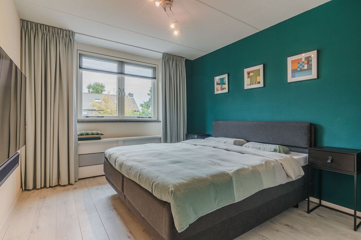 Aragorn 27 Photo Blur 25