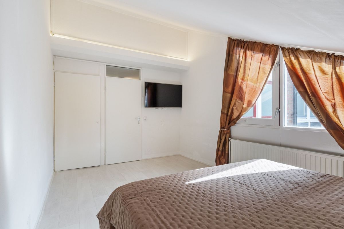 Gouddonk 5 Photo Blur 18