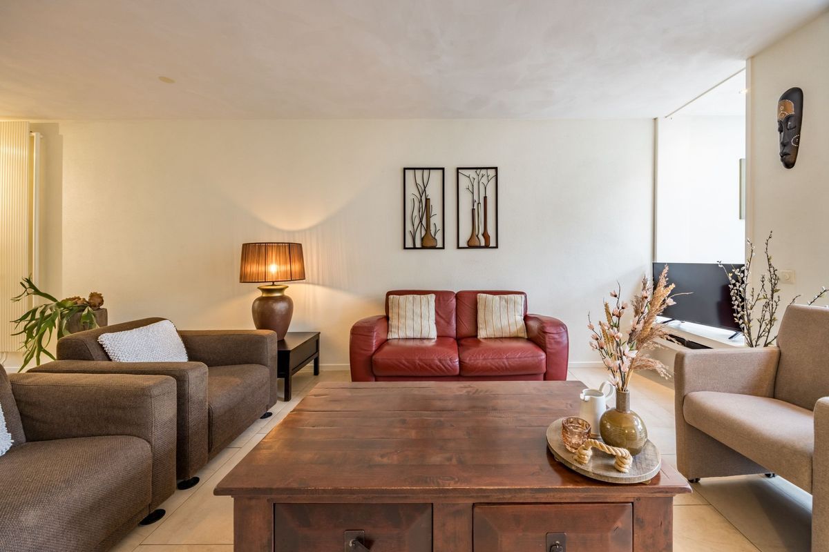 Mr. Sprenger van Eykstraat 2 - a Photo Blur 5