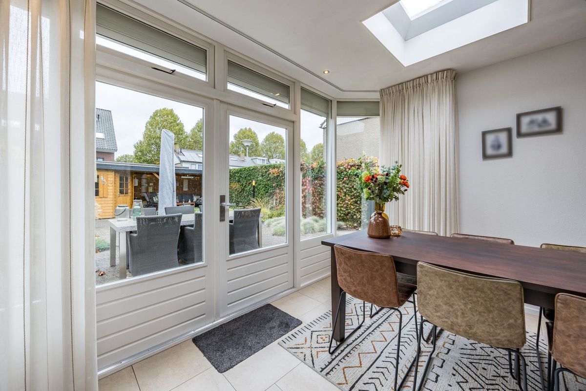 Mr. Sprenger van Eykstraat 2 - a Photo Blur 8