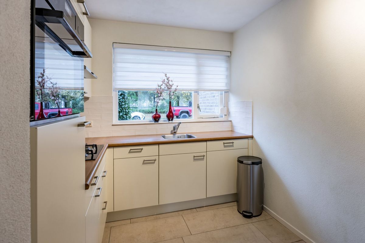 Mr. Sprenger van Eykstraat 2 - a Photo Blur 14