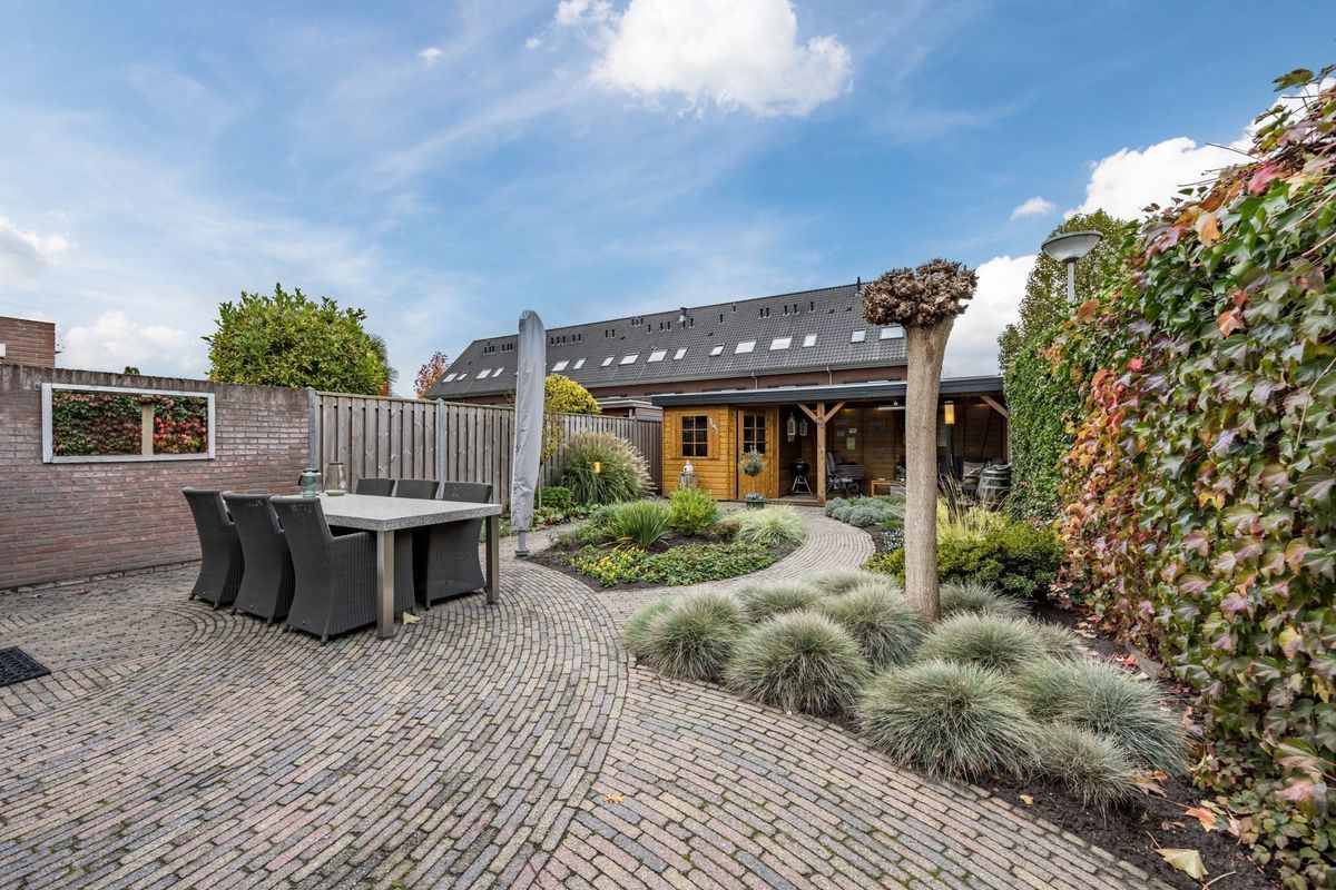 Mr. Sprenger van Eykstraat 2 - a Photo Blur 34