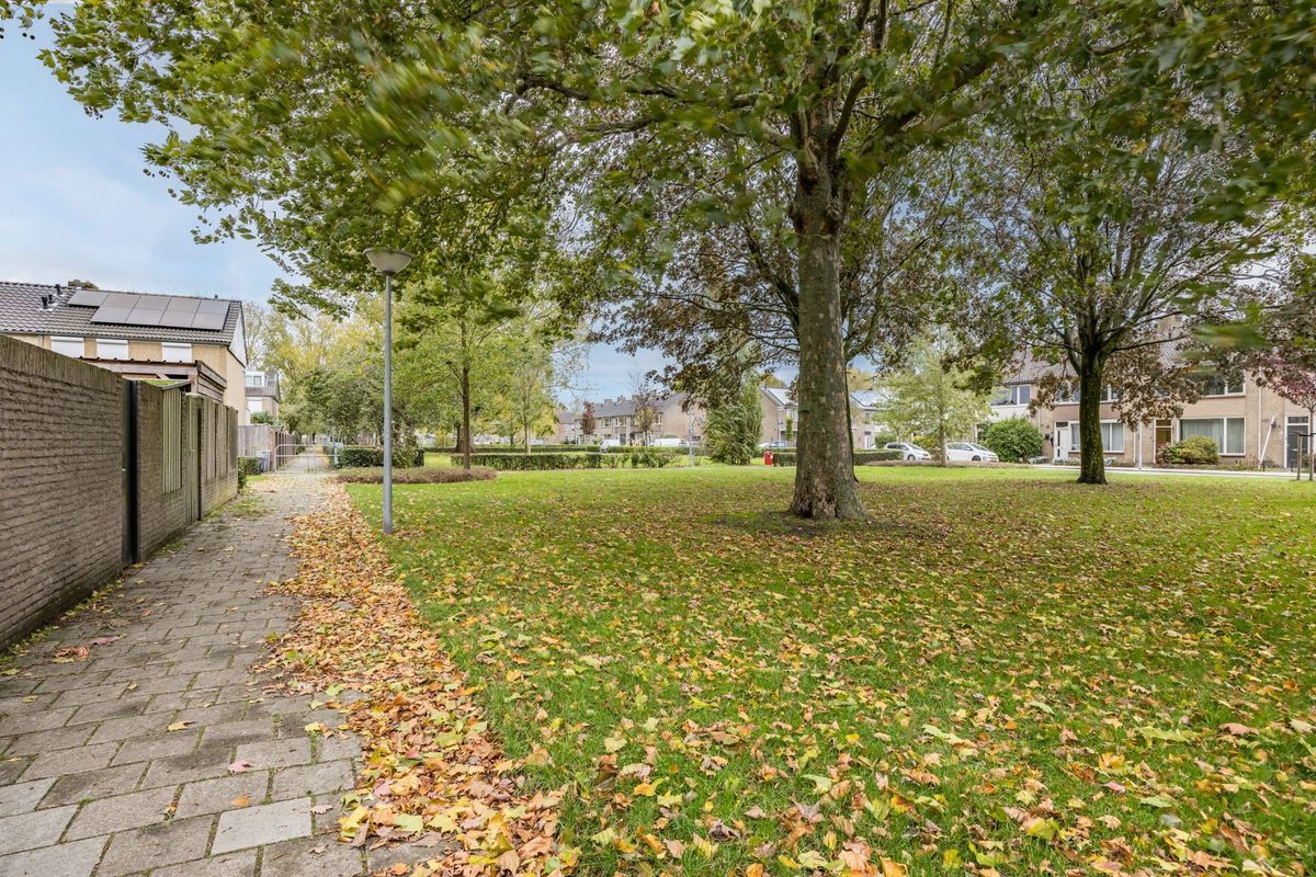 Mr. Sprenger van Eykstraat 2 - a Photo Blur 40