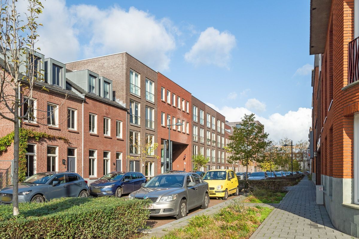 Menno van Coehoornstraat 9 Photo Blur 37