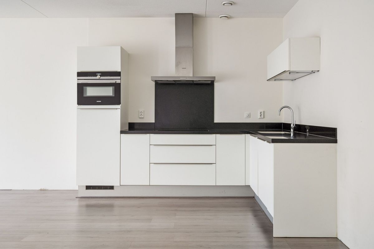 Menno van Coehoornstraat 9 Photo Blur 15