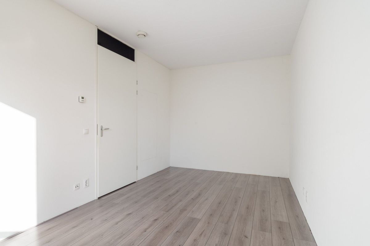 Menno van Coehoornstraat 9 Photo Blur 24