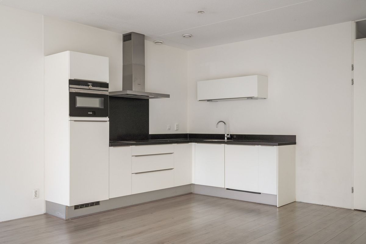 Menno van Coehoornstraat 9 Photo Blur 2