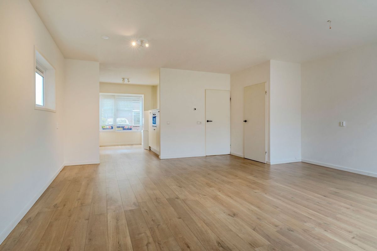 Leibeemd 130 Photo Blur 8