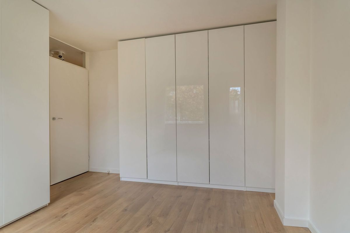 Leibeemd 130 Photo Blur 24