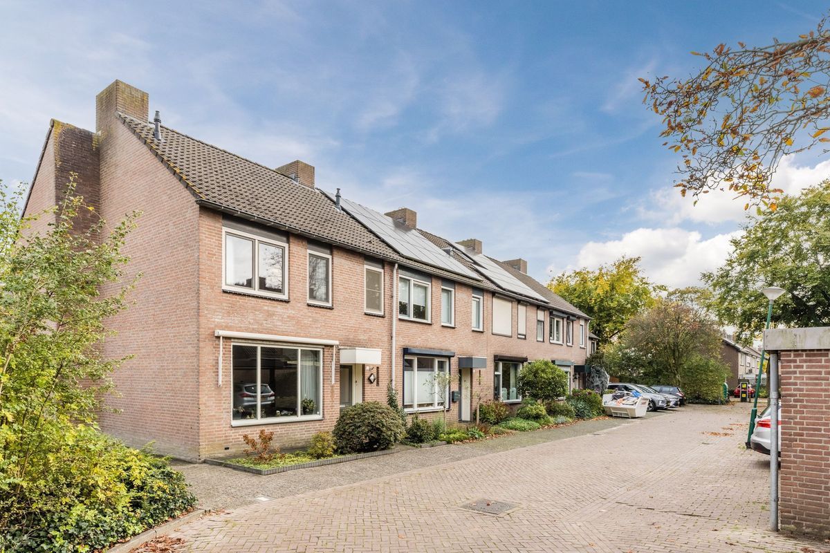 Leibeemd 54 Photo Blur 36