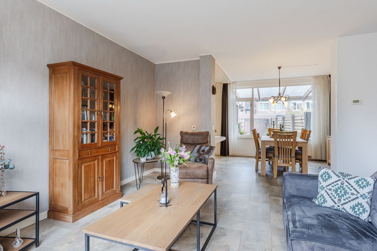 Leibeemd 54 Photo Blur 3