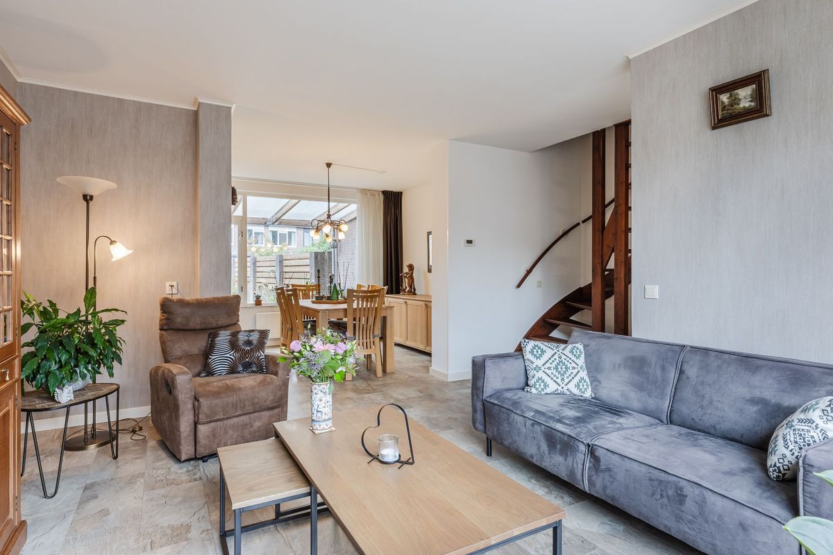 Leibeemd 54 Photo Blur 9