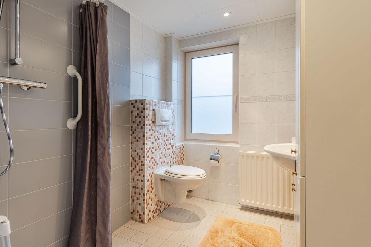 Leibeemd 54 Photo Blur 24