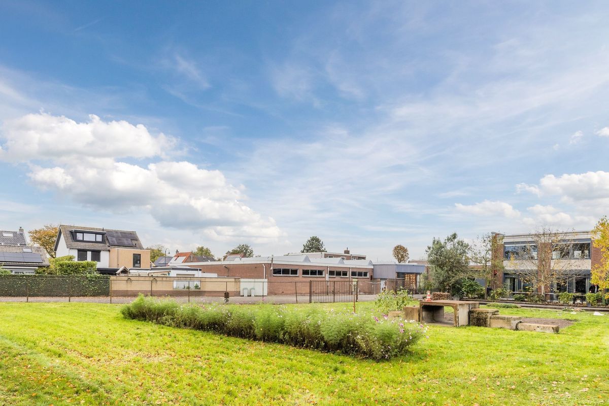 Leibeemd 54 Photo Blur 33