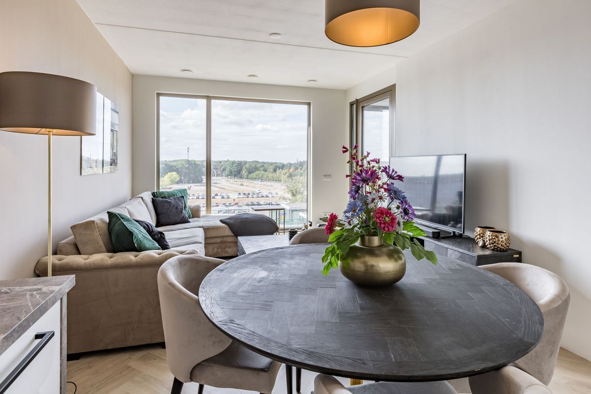 Ketelhavenplein 105 Photo Blur 8