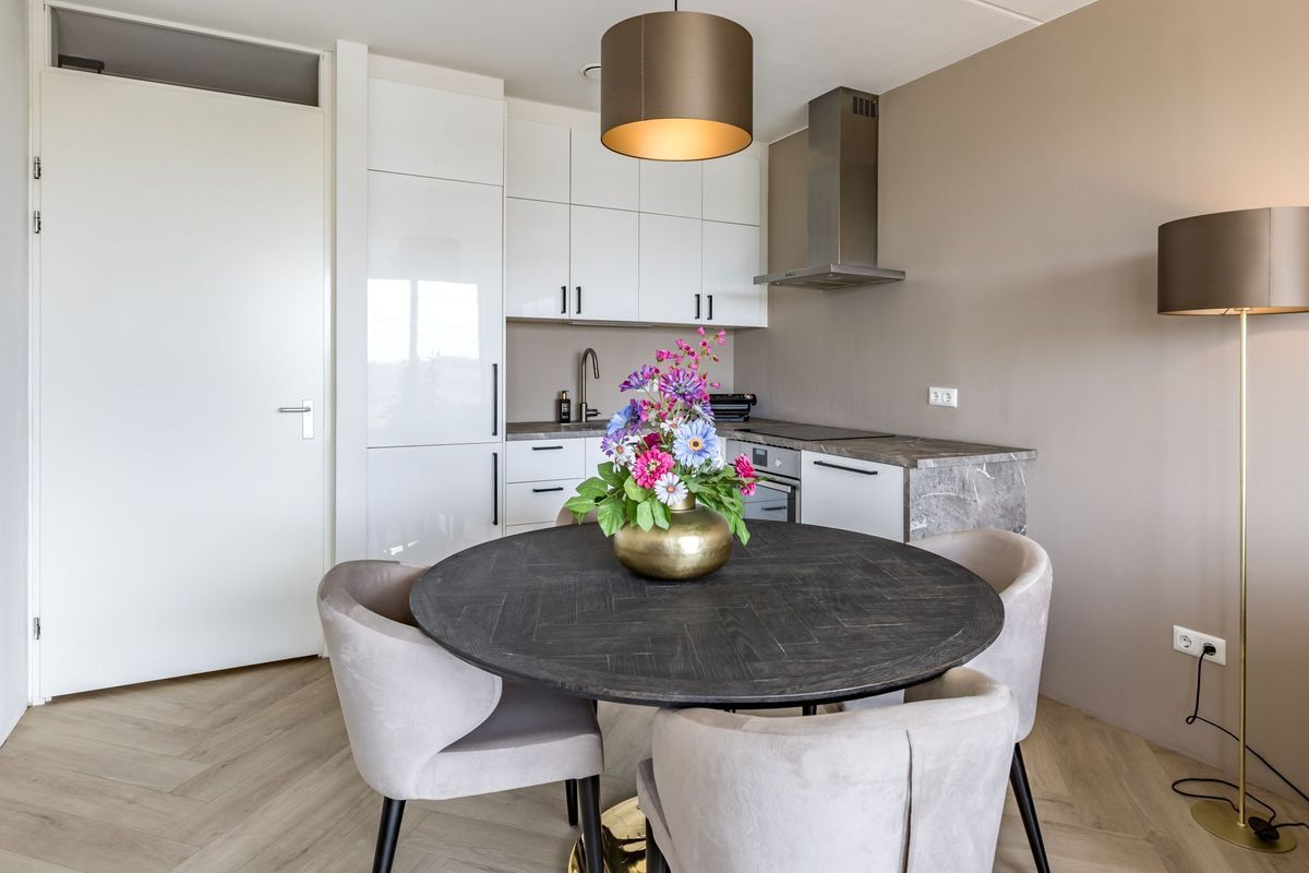 Ketelhavenplein 105 Photo Blur 9