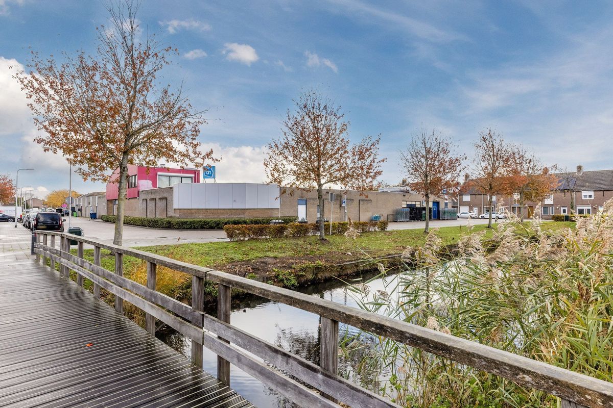 Bolswardstraat 17 Photo Blur 30