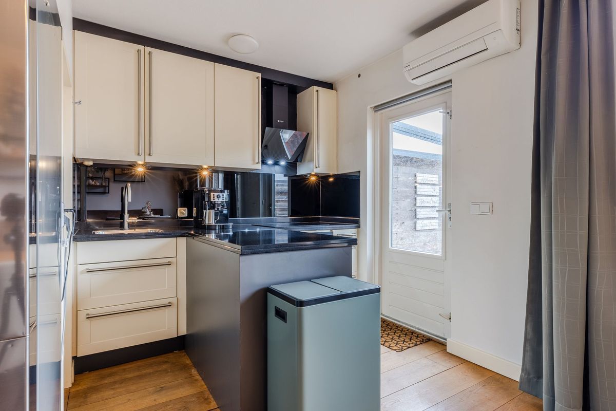 Bolswardstraat 17 Photo Blur 7