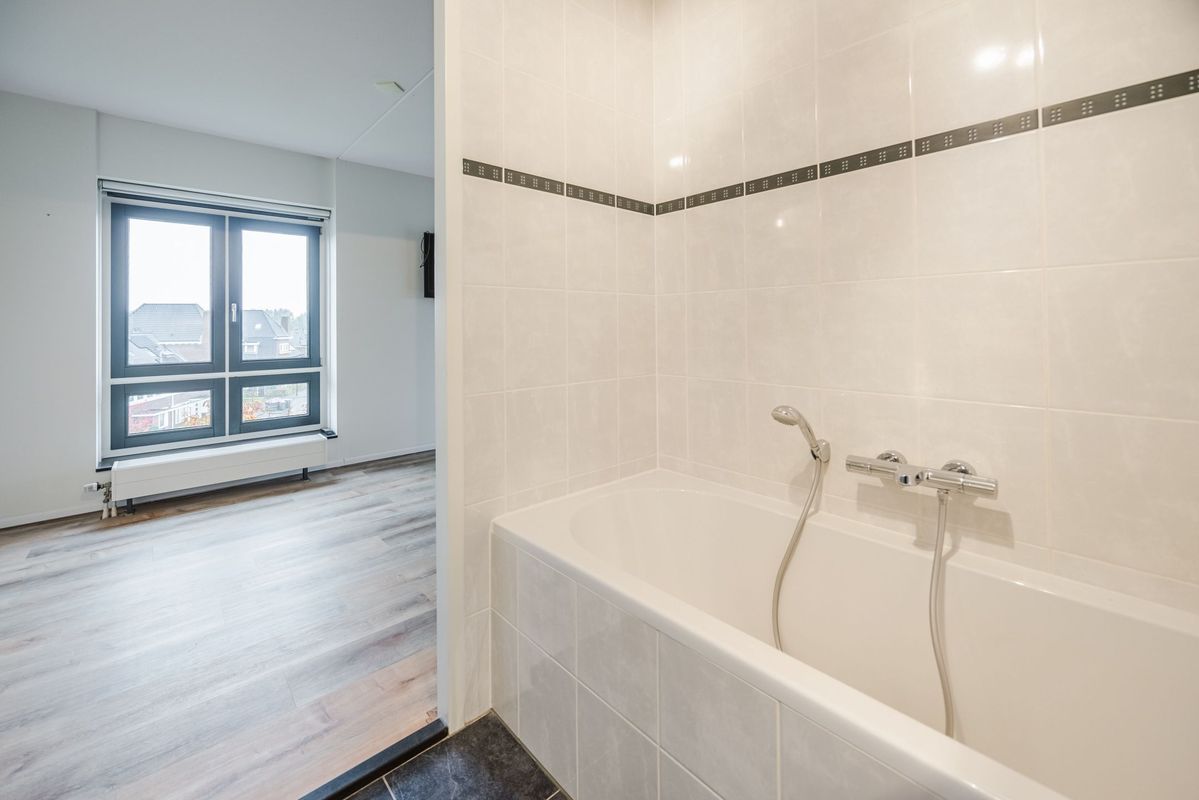 Varsseveldstraat 90 Photo Blur 24