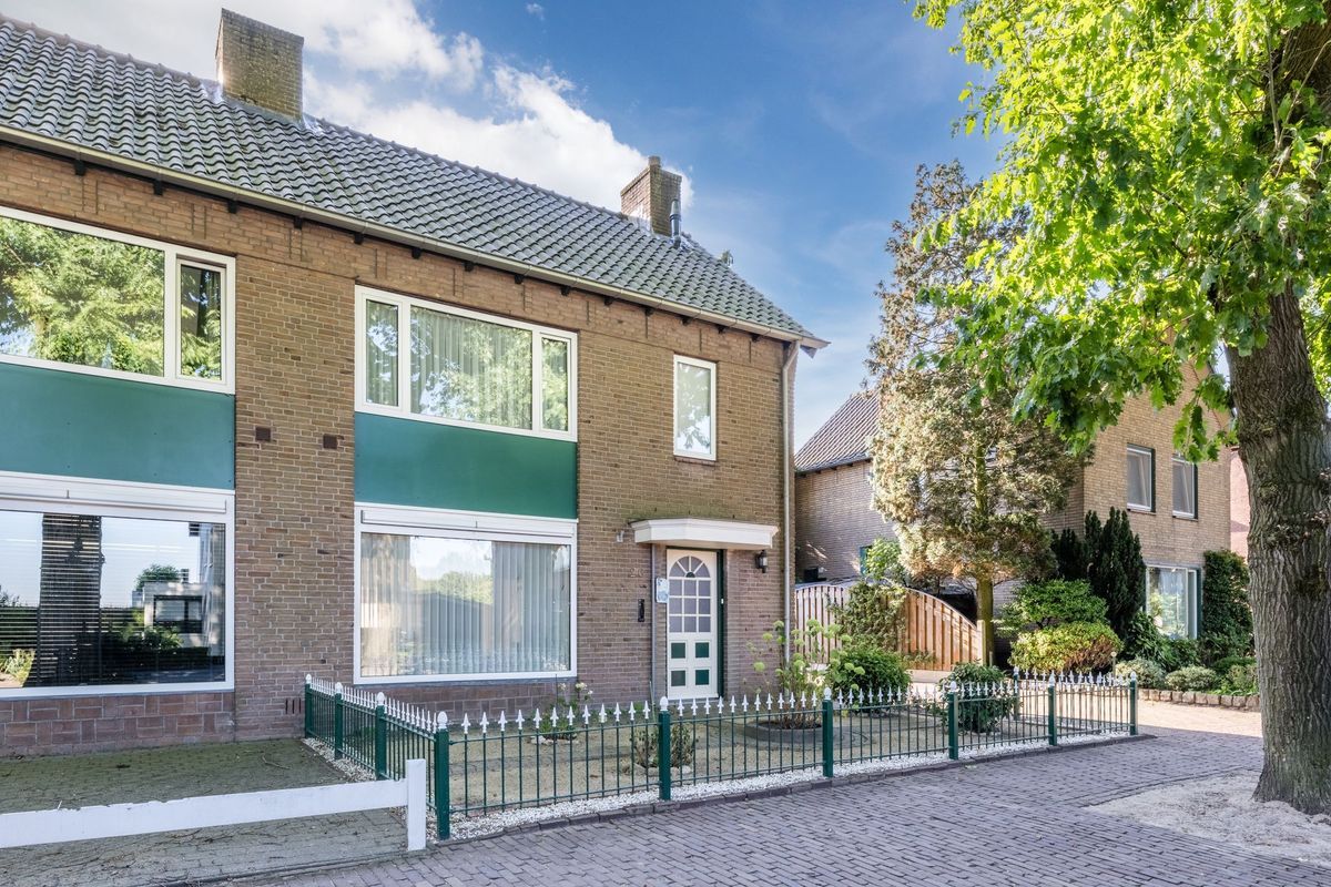 Veenstraat 26 Photo Blur 30