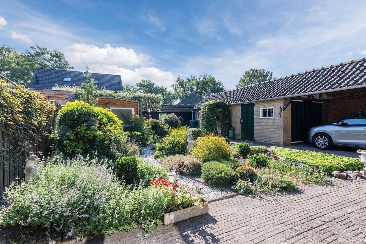 Veenstraat 26 Photo Blur 16