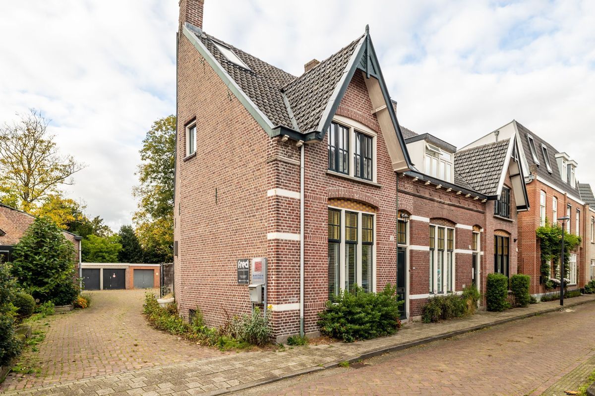 Bloemstraat 9 Photo Blur 55