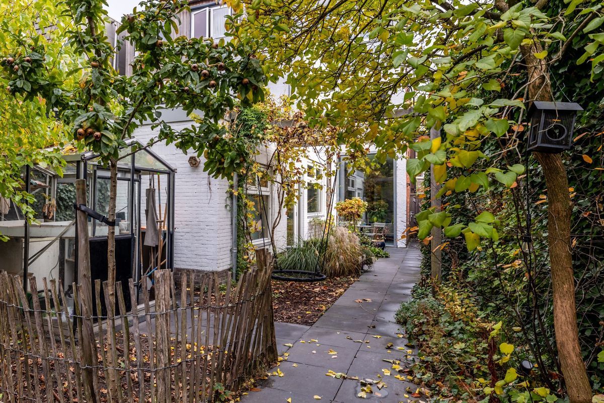 Bloemstraat 9 Photo Blur 24