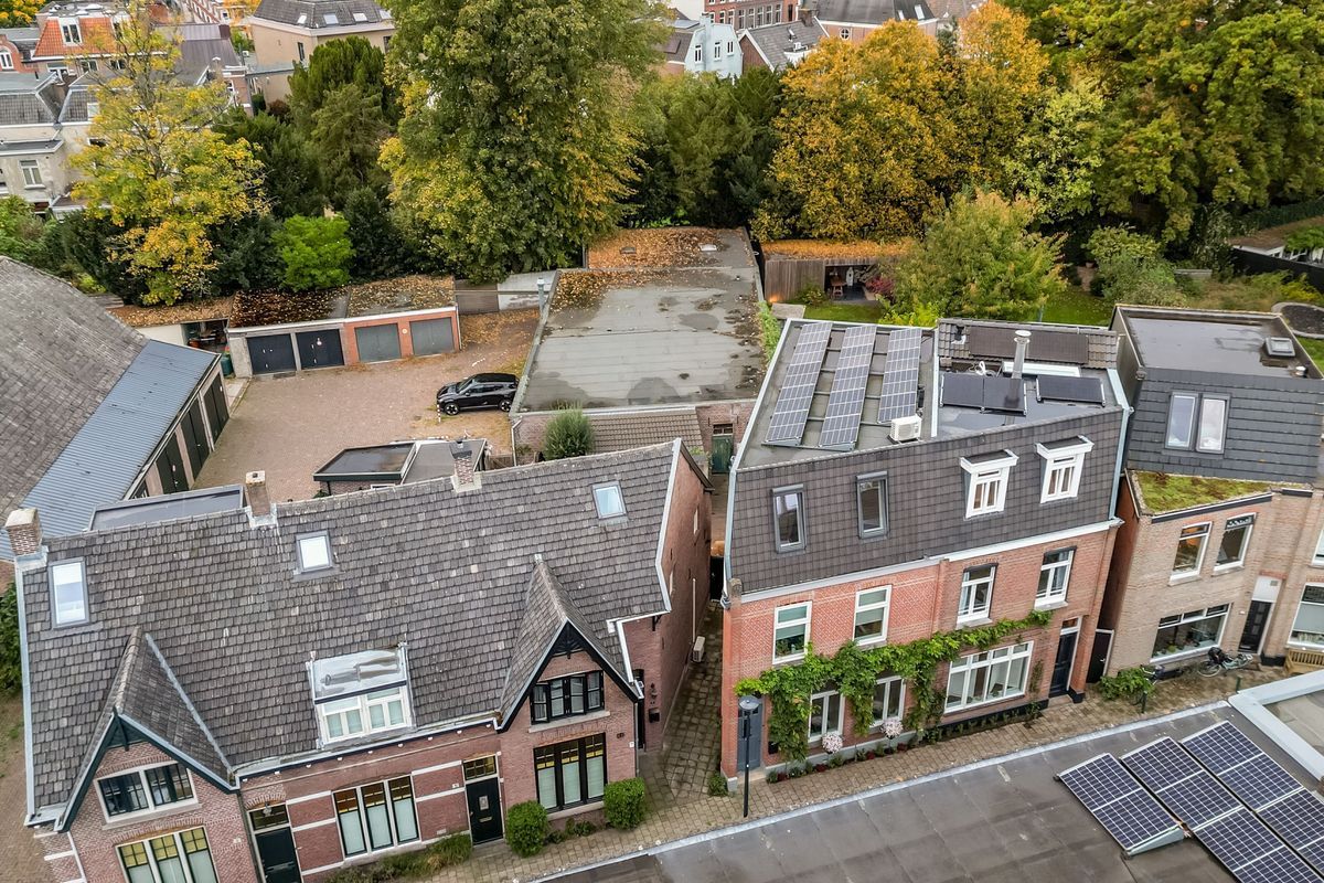 Bloemstraat 9 Photo Blur 50