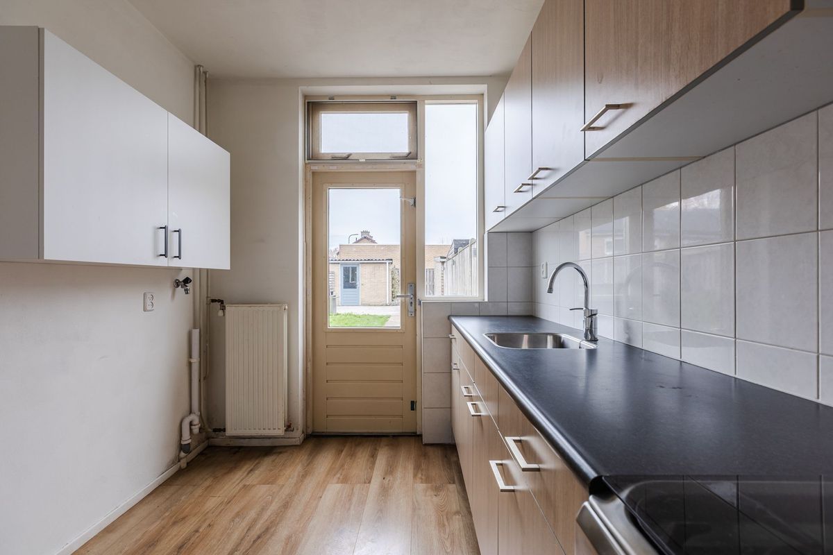 Lucas van Leijdenstraat 6 Photo Blur 5