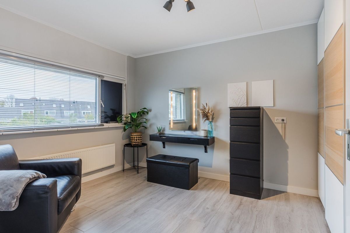 Simon Vestdijkstraat 79 Photo Blur 23