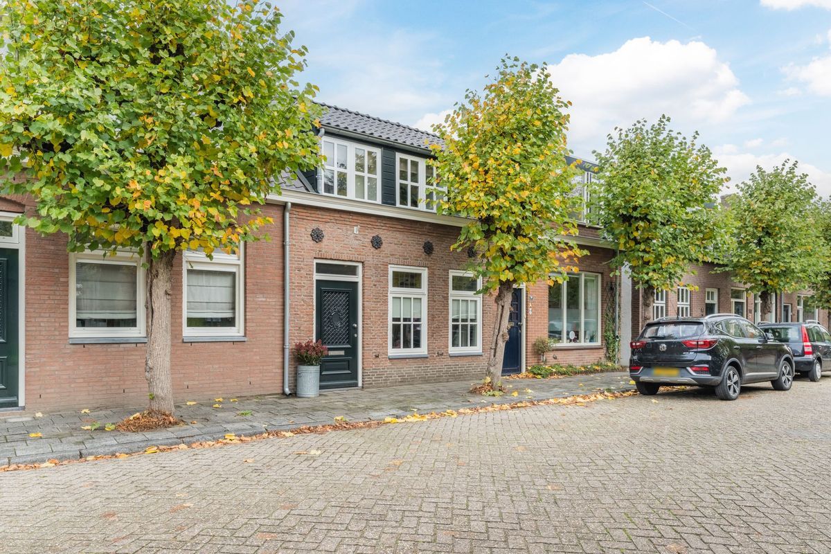 Zandheuvel 107 Photo Blur 44