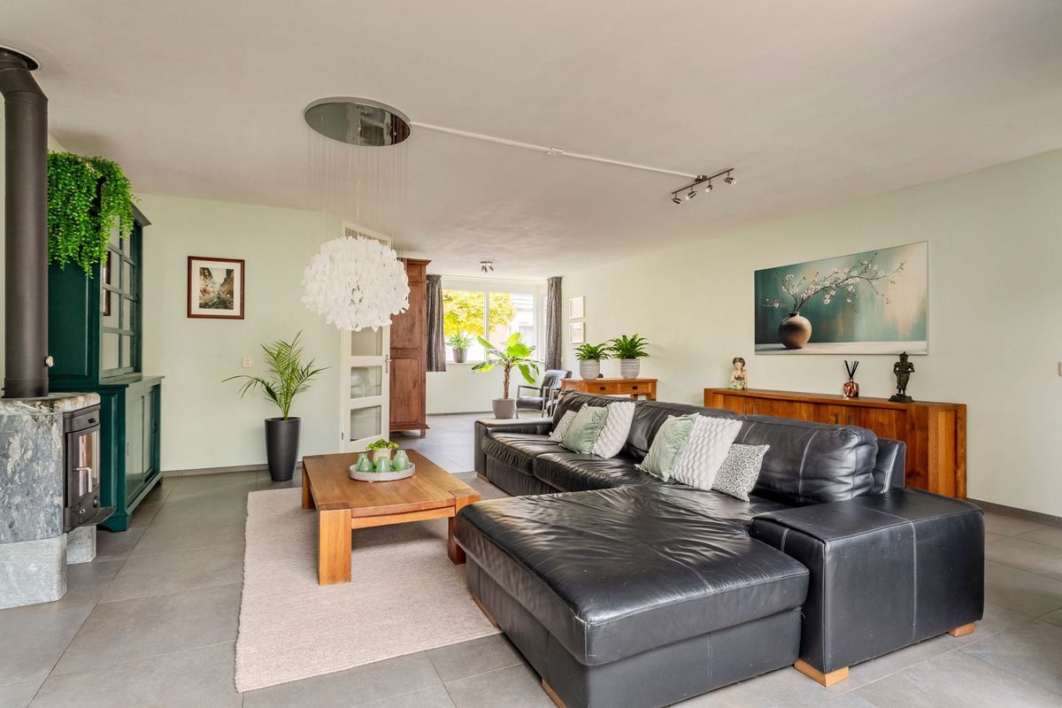 Hooiland 18 Photo Blur 8