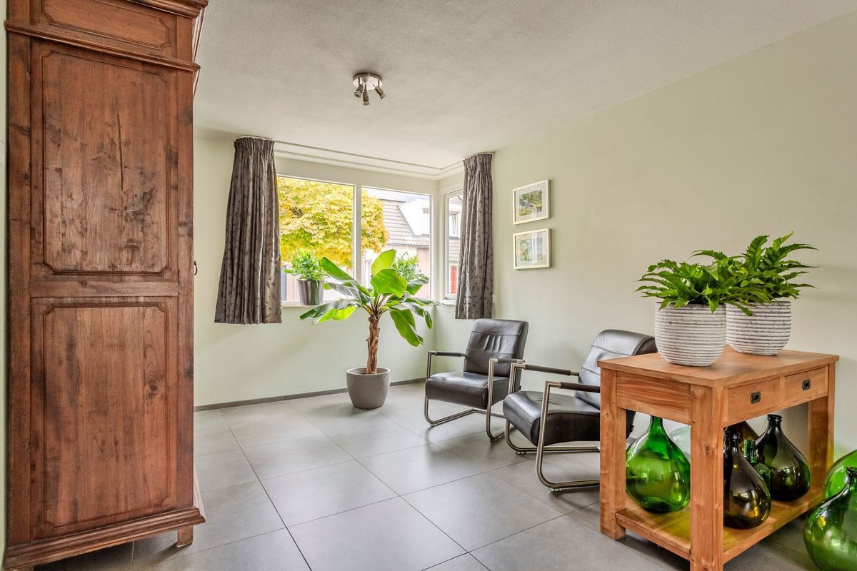 Hooiland 18 Photo Blur 10