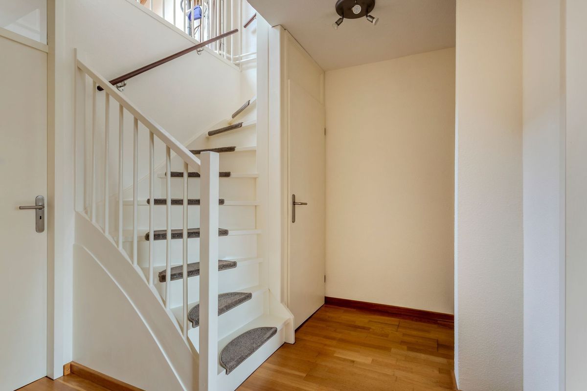 Hooiland 18 Photo Blur 20