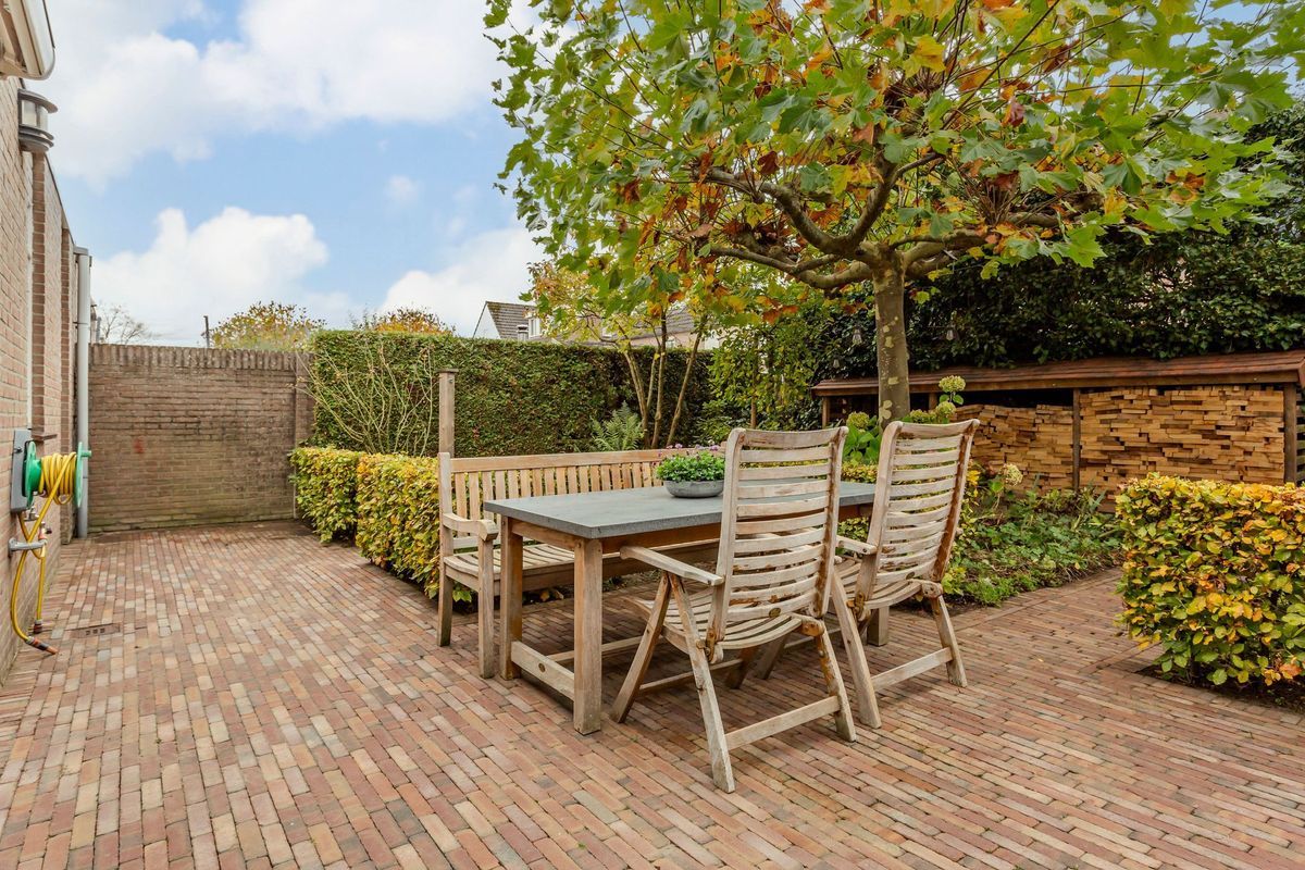 Hooiland 18 Photo Blur 43